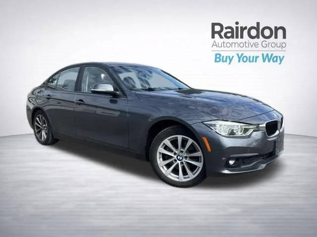 2018 BMW 3 Series 320i xDrive AWD photo