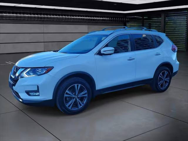 2020 Nissan Rogue SV AWD photo