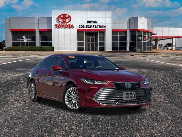 2020 Toyota Avalon Hybrid Limited FWD photo