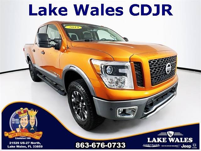 2019 Nissan Titan PRO-4X 4WD photo