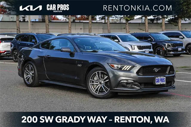 2015 Ford Mustang GT Premium RWD photo
