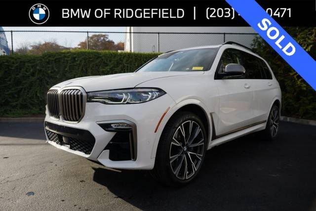 2020 BMW X7 M50i AWD photo