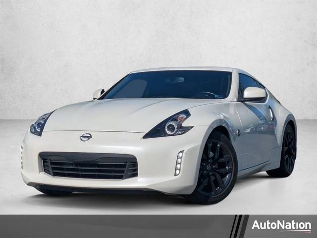 2020 Nissan 370Z RWD photo