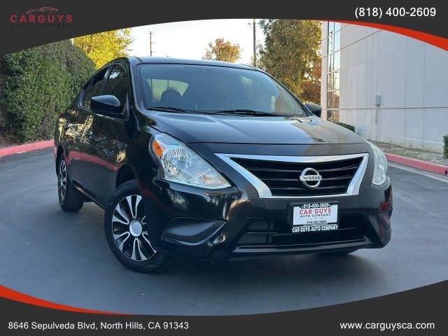 2018 Nissan Versa SV FWD photo