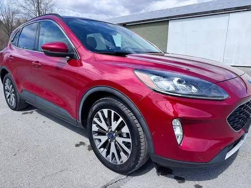 2020 Ford Escape Titanium AWD photo