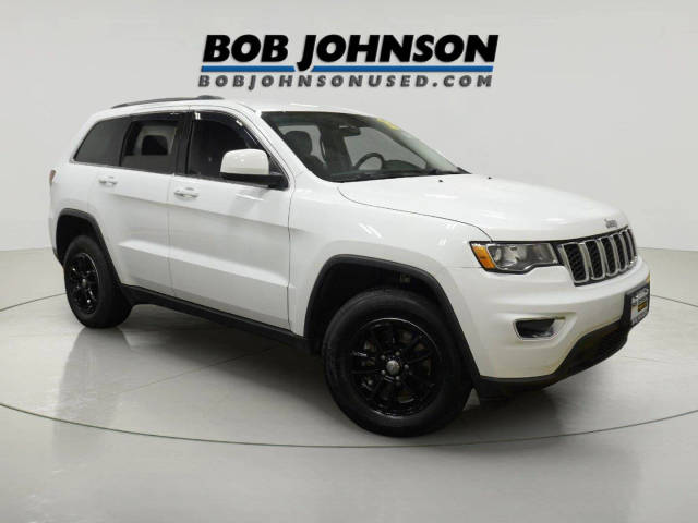2020 Jeep Grand Cherokee Laredo E 4WD photo