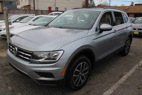 2020 Volkswagen Tiguan SE AWD photo