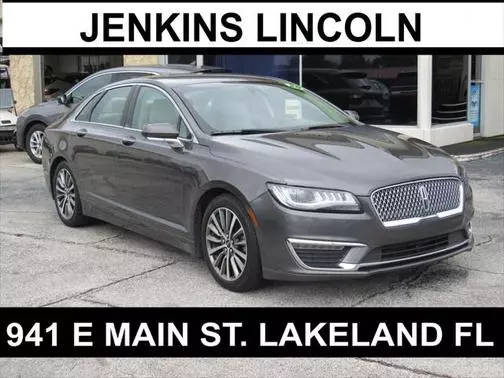 2020 Lincoln MKZ Standard FWD photo