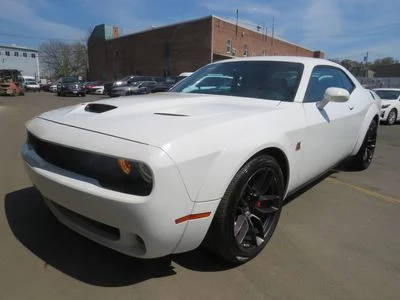 2019 Dodge Challenger R/T Scat Pack Widebody RWD photo