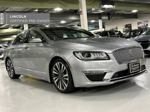 2020 Lincoln MKZ Reserve AWD photo