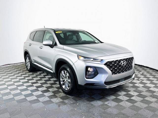 2020 Hyundai Santa Fe SE FWD photo