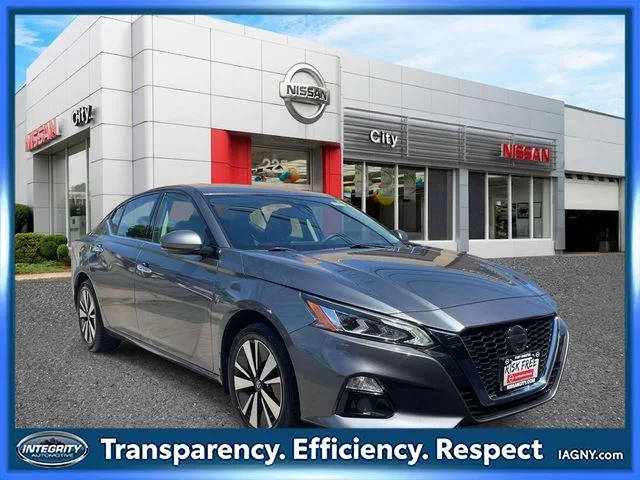 2020 Nissan Altima 2.5 SV AWD photo