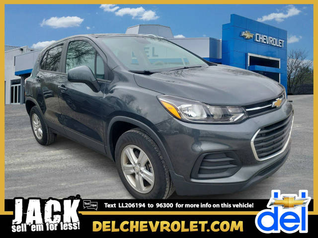 2020 Chevrolet Trax LS AWD photo