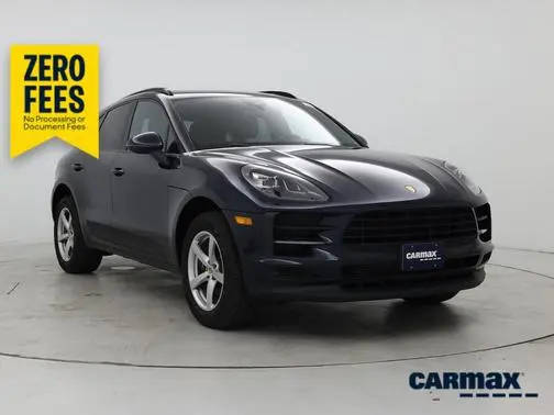 2020 Porsche Macan AWD photo