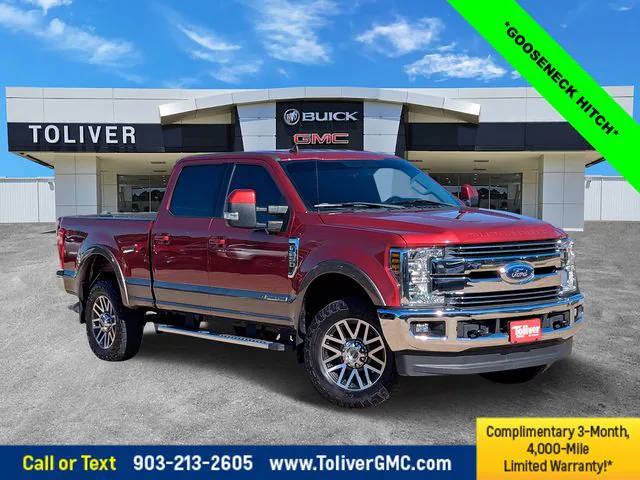 2019 Ford F-250 Super Duty LARIAT 4WD photo