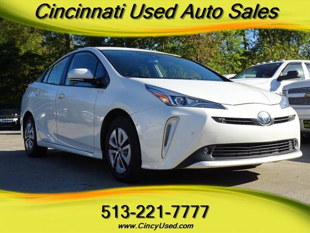 2020 Toyota Prius LE AWD photo