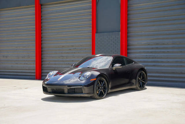 2020 Porsche 911 Carrera RWD photo