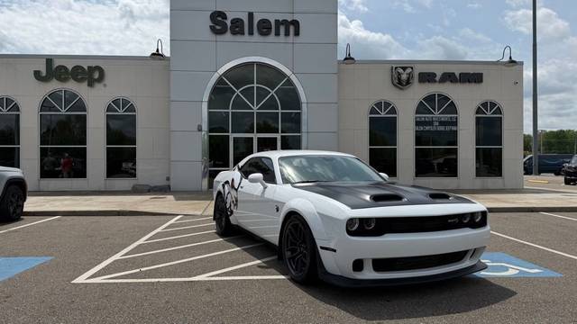 2019 Dodge Challenger SRT Hellcat Redeye Widebody RWD photo