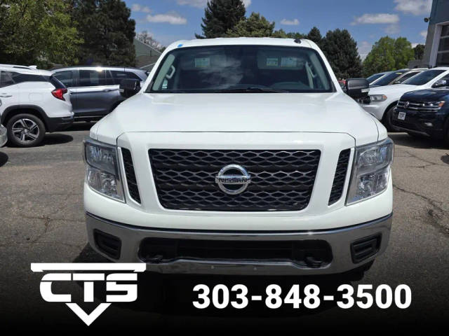 2019 Nissan Titan SV 4WD photo