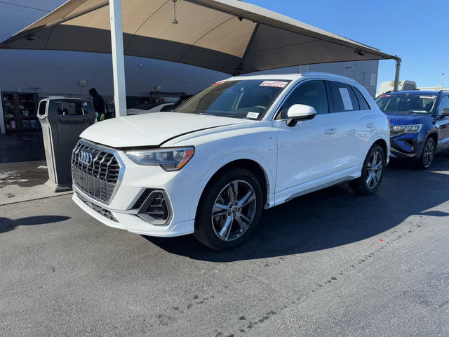 2020 Audi Q3 S line Premium AWD photo