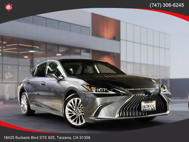2020 Lexus ES ES 300h Luxury FWD photo