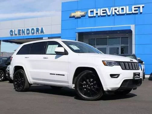 2020 Jeep Grand Cherokee Altitude RWD photo