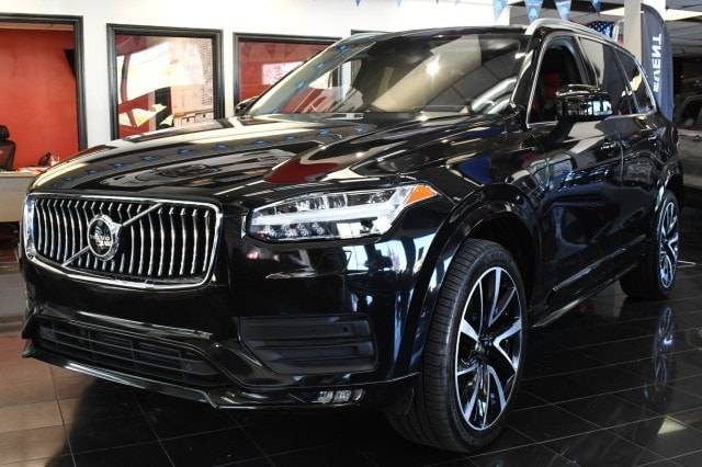 2020 Volvo XC90 Momentum AWD photo