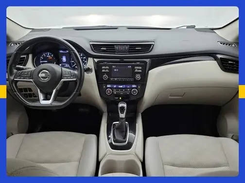 2018 Nissan Rogue Sport SV AWD photo