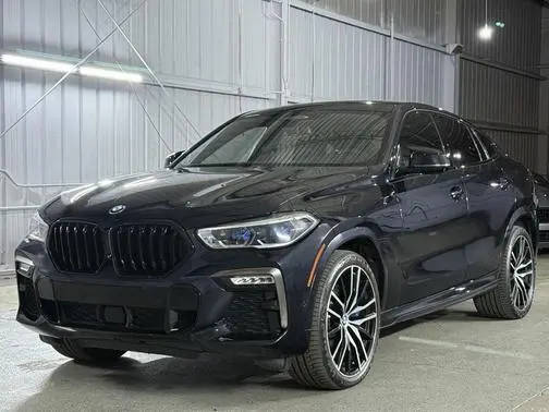 2020 BMW X6 M50i AWD photo