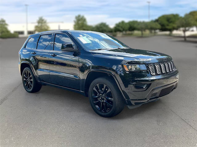 2020 Jeep Grand Cherokee Altitude 4WD photo