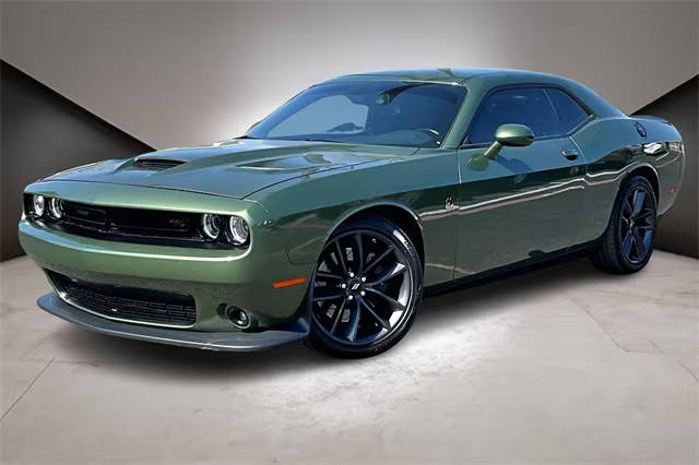 2019 Dodge Challenger R/T Scat Pack RWD photo