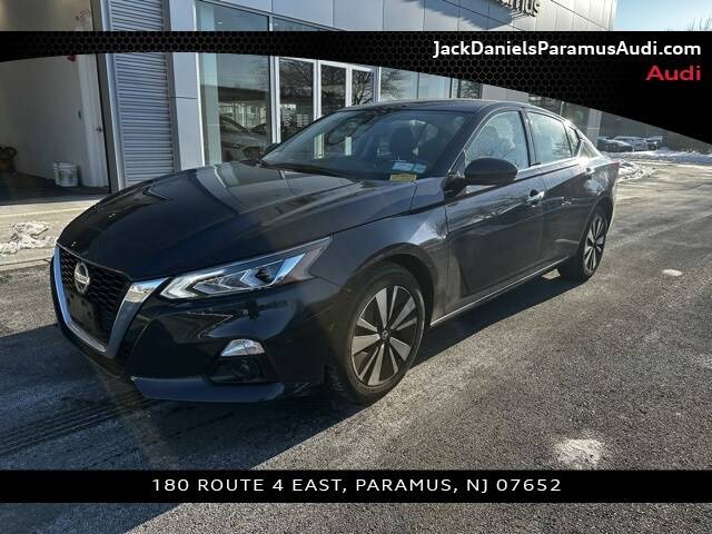 2020 Nissan Altima 2.5 SV AWD photo