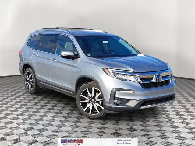 2019 Honda Pilot Touring 8-Passenger AWD photo