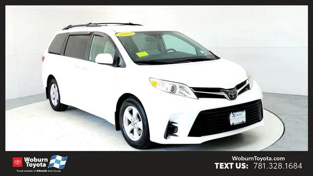 2020 Toyota Sienna LE FWD photo