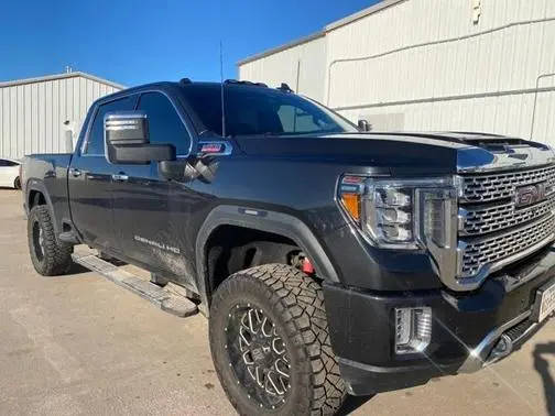 2020 GMC Sierra 2500HD Denali 4WD photo