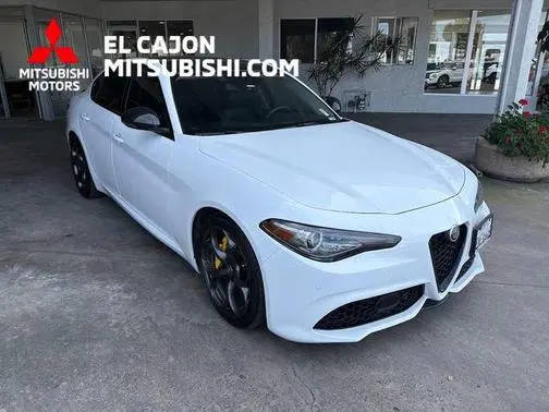 2019 Alfa Romeo Giulia Ti Sport RWD photo