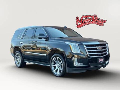 2019 Cadillac Escalade Luxury 4WD photo