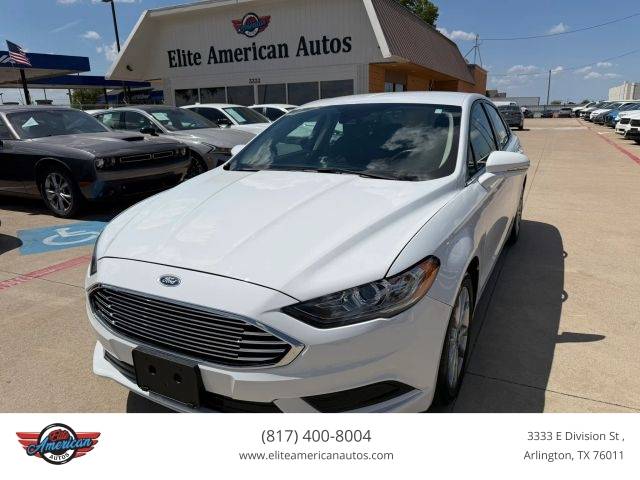 2017 Ford Fusion SE FWD photo