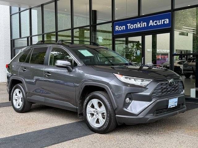 2019 Toyota RAV4 XLE AWD photo