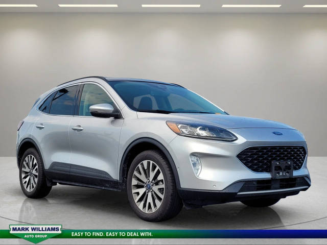 2020 Ford Escape Titanium AWD photo