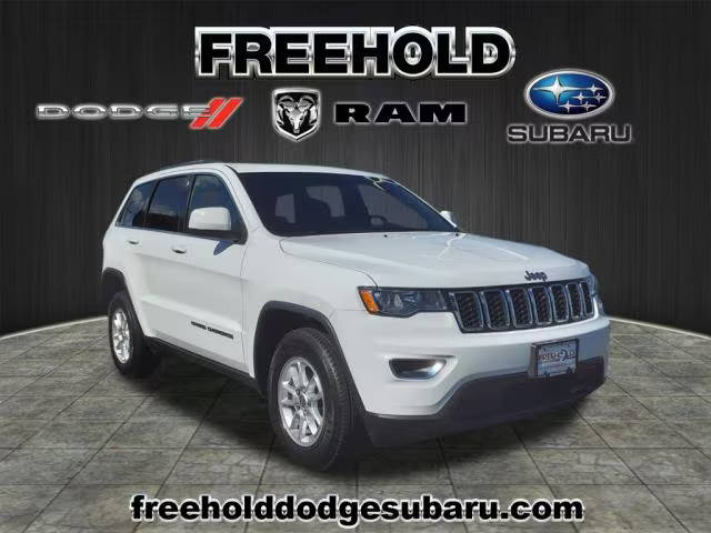 2020 Jeep Grand Cherokee Laredo E 4WD photo