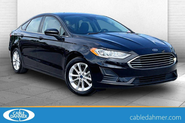2020 Ford Fusion SE FWD photo