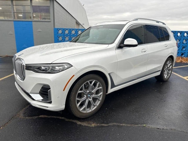 2020 BMW X7 xDrive40i AWD photo