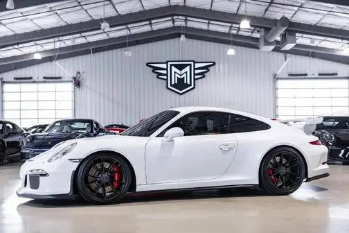 2015 Porsche 911 GT3 GT3 RWD photo