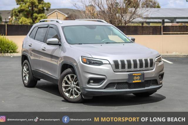 2019 Jeep Cherokee Latitude Plus FWD photo