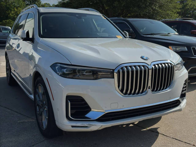 2020 BMW X7 xDrive40i AWD photo