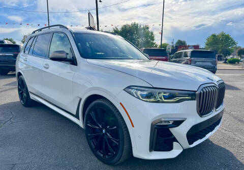 2020 BMW X7 M50i AWD photo