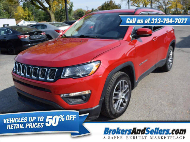 2020 Jeep Compass Latitude w/Sun/Wheel Pkg FWD photo