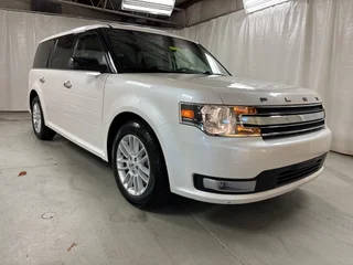 2019 Ford Flex SEL FWD photo