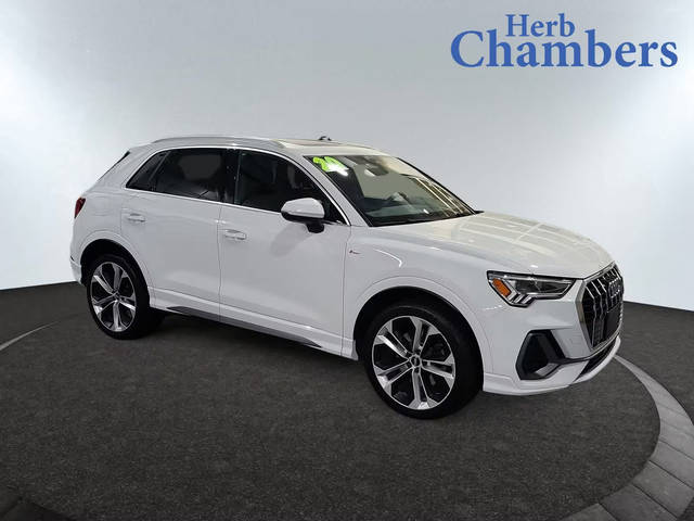 2020 Audi Q3 S line Premium Plus AWD photo